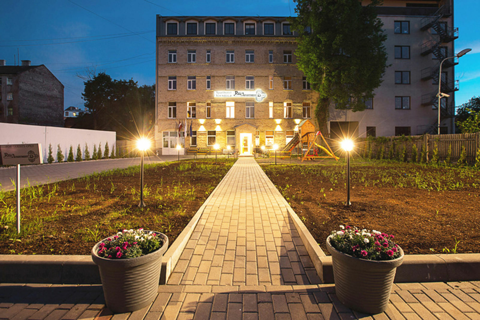 Aparthotel Rigaapartment Sonada Family - Private Parking